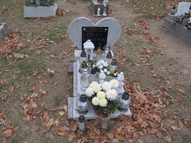 Grób Łukasz Rutkowski